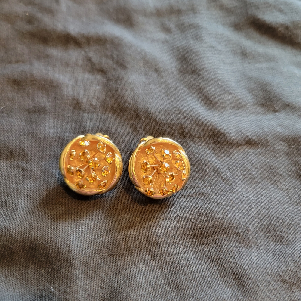 Vintage 1960s Round Starburst Rhinestone Gold Tone Clip On Earrings  Pend